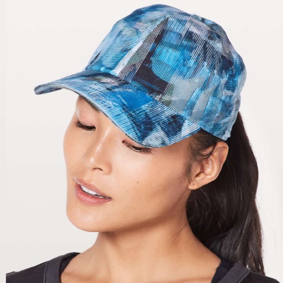 HP🎉 Lululemon Baller Hat Run in Sun Dazed Multi - Picture 1 of 5